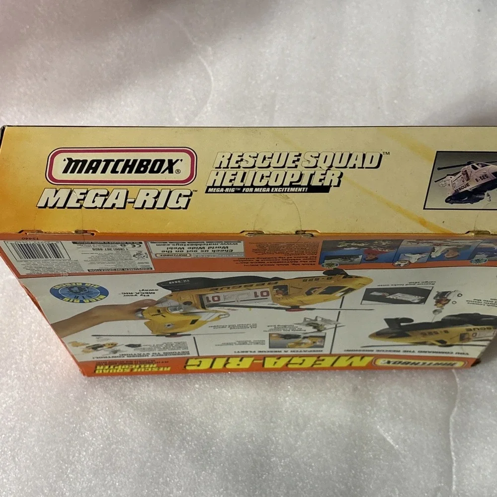 Vintage 1997 Mattel Inc. Matchbox‎ Mega Rig Rescue Squad Helicopter .
